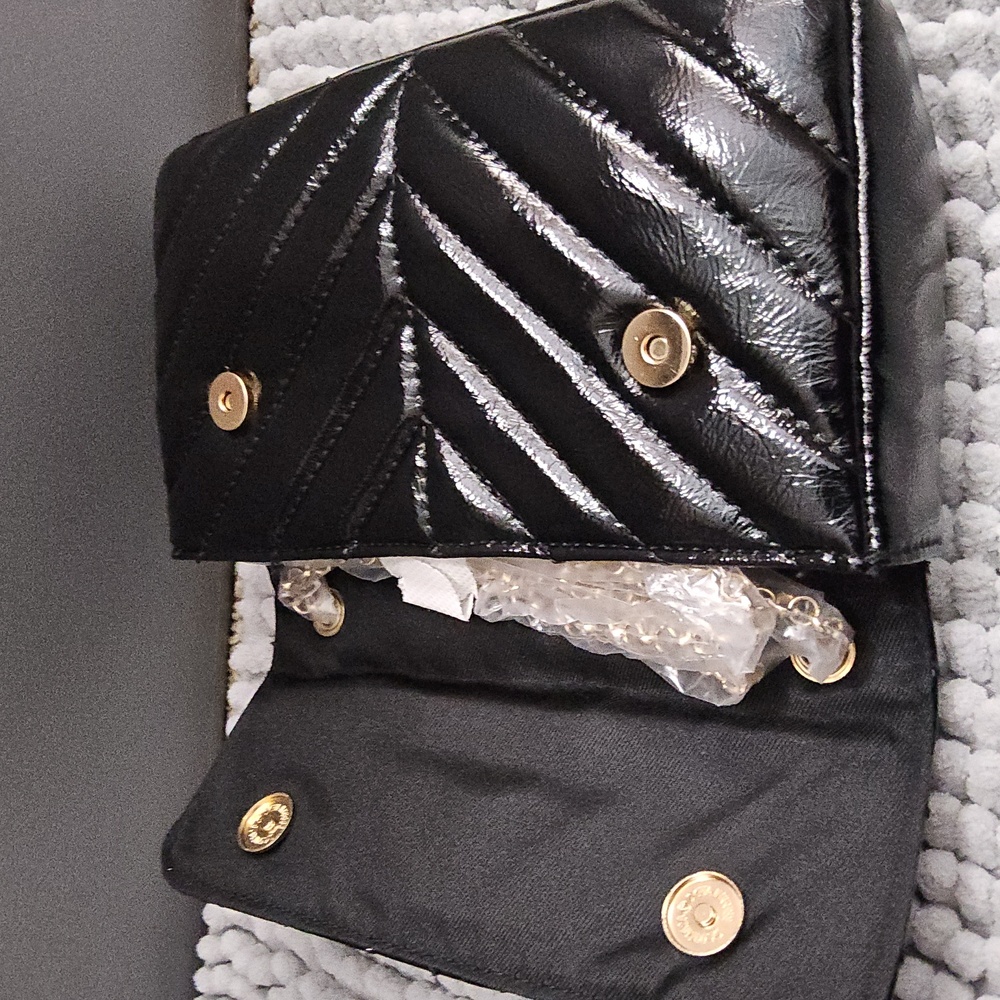 New with tags Nicole Miller Black Purse - Picture 4 of 6
